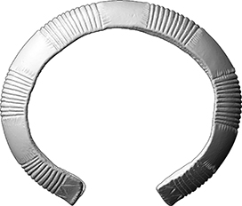 Verziertes Armband (Ring-, Arm- und Beinschmuck, Armband aus Bronze)